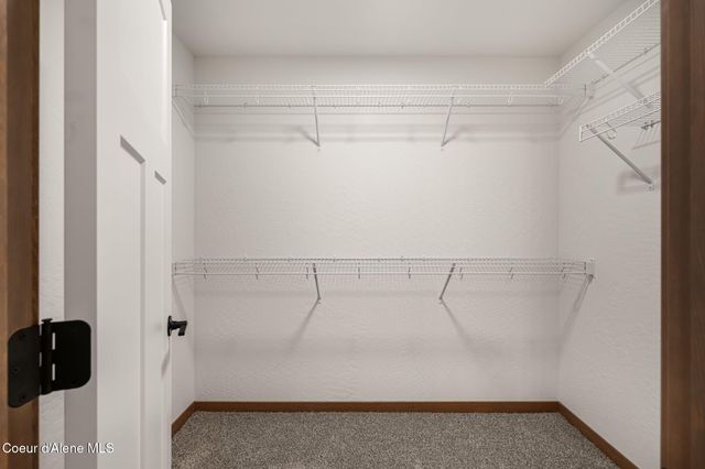 2224 Maverick Ct, Sandpoint, ID 83864