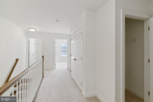 105 HIGH POINTE DR, Hummelstown, PA 17036
