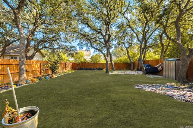 9059 Foxgrove Way, San Antonio, TX 78251