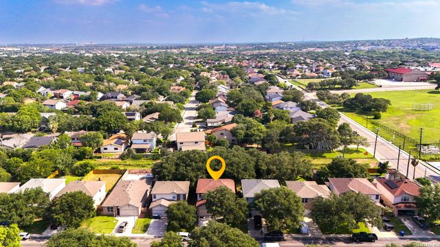 9059 Foxgrove Way, San Antonio, TX 78251