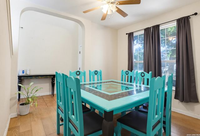 9059 Foxgrove Way, San Antonio, TX 78251