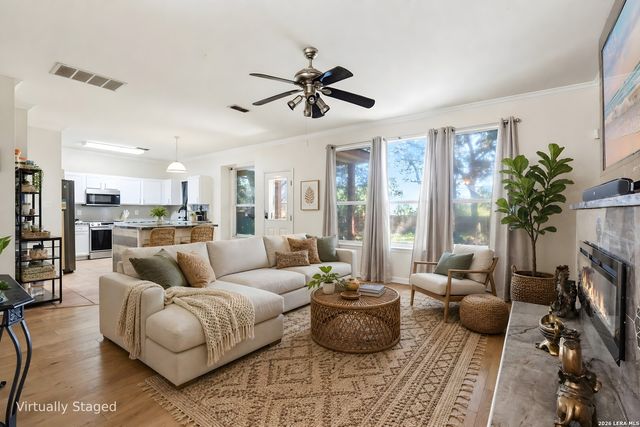 9059 Foxgrove Way, San Antonio, TX 78251