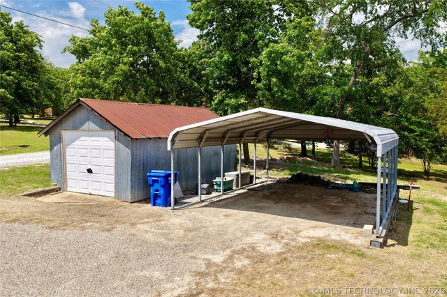 115117 S 4278 Road, Checotah, OK 74426