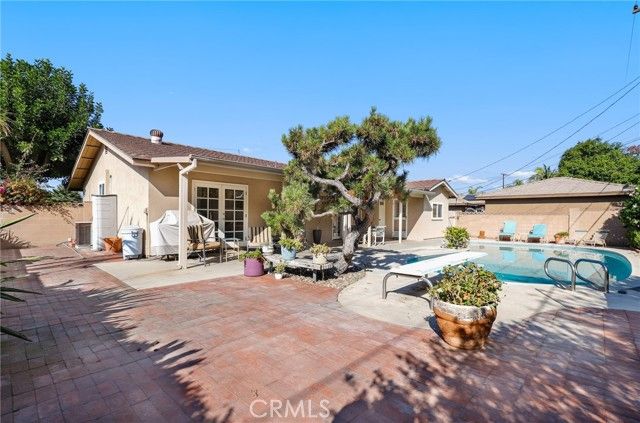 516 S Peregrine, Anaheim, CA 92806