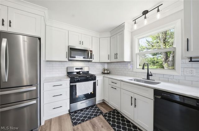17414 Bennett Road, North Royalton, OH 44133