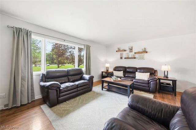 17414 Bennett Road, North Royalton, OH 44133