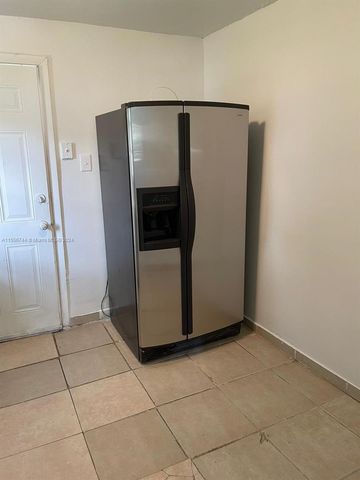 1345 NW 70th St, Miami, FL 33147