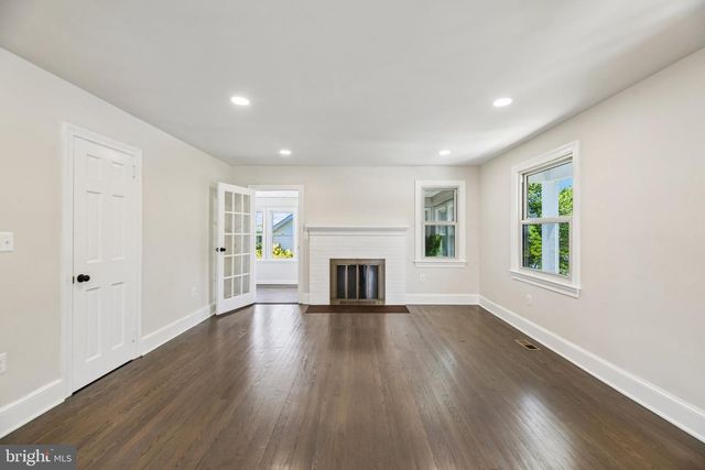 2820 FRANKLIN ST, Alexandria, VA 22306
