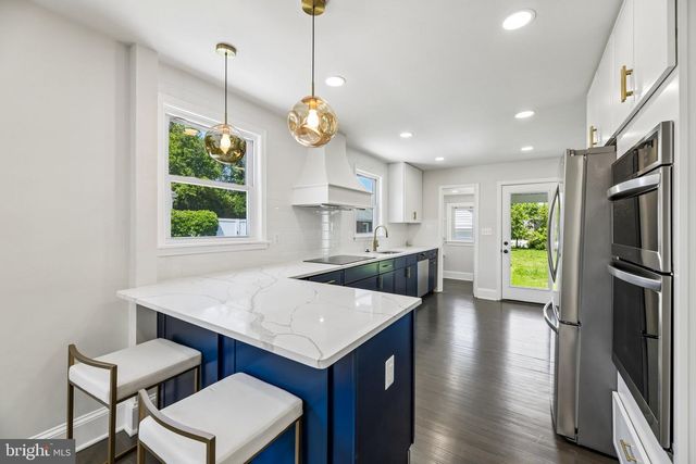 2820 FRANKLIN ST, Alexandria, VA 22306