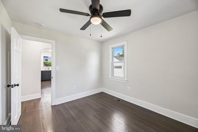 2820 FRANKLIN ST, Alexandria, VA 22306