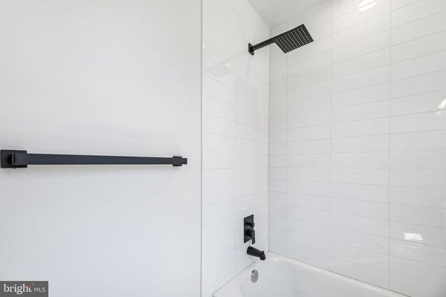 2820 FRANKLIN ST, Alexandria, VA 22306