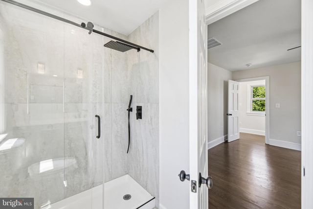 2820 FRANKLIN ST, Alexandria, VA 22306