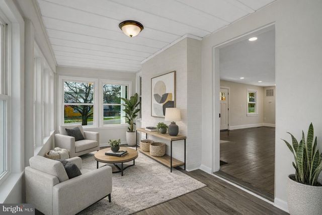 2820 FRANKLIN ST, Alexandria, VA 22306