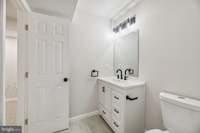 2820 FRANKLIN ST, Alexandria, VA 22306