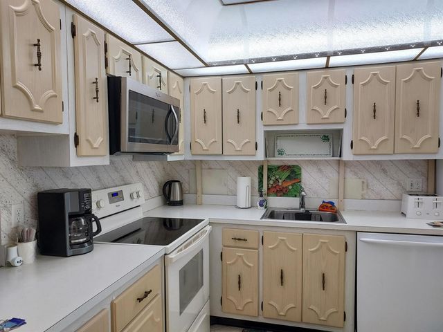 717 S Us Hwy 1 Unit 309, Jupiter, FL 33477