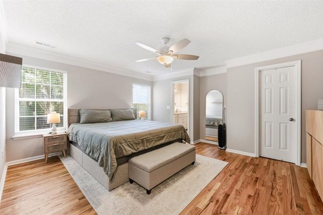 2001 Wadsbury Lane, Charleston, SC 29414