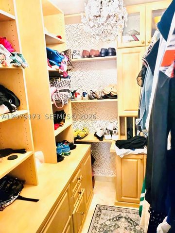 1905 N Ocean Blvd 8E, Fort Lauderdale, FL 33305