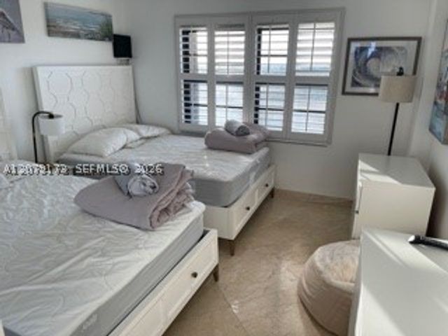 1905 N Ocean Blvd 8E, Fort Lauderdale, FL 33305