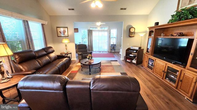 3881 ARBOURS AVE, Collegeville, PA 19426