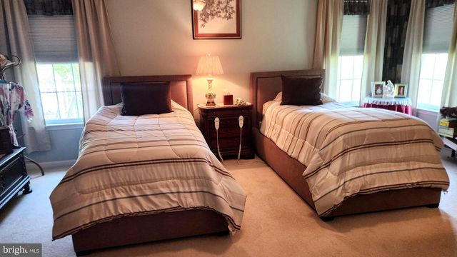 3881 ARBOURS AVE, Collegeville, PA 19426