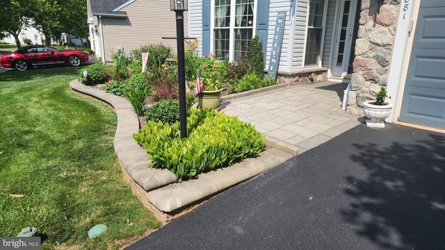3881 ARBOURS AVE, Collegeville, PA 19426
