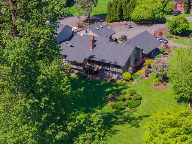 31320 SW Parkway Avenue, Wilsonville, OR 97070