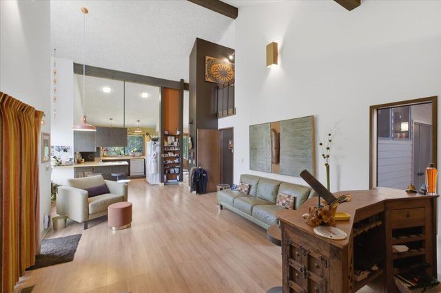 31320 SW Parkway Avenue, Wilsonville, OR 97070