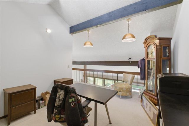 31320 SW Parkway Avenue, Wilsonville, OR 97070