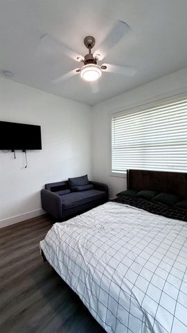 1409 W WOOD STREET, Tampa, FL 33604