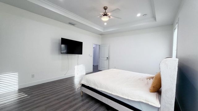 1409 W WOOD STREET, Tampa, FL 33604