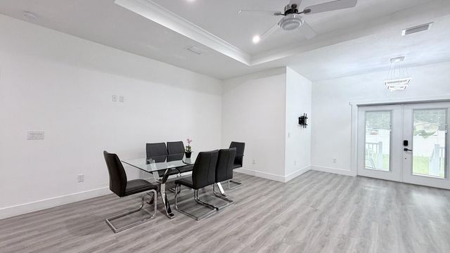 1409 W WOOD STREET, Tampa, FL 33604