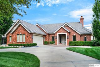 845 N 143rd Court, Omaha, NE 68154