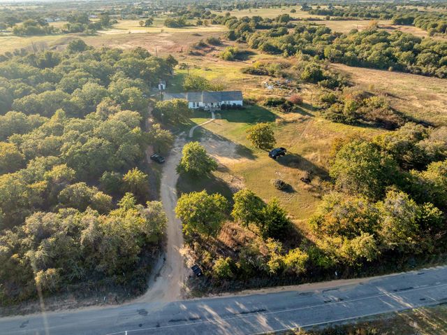 511 Salt Creek Road, Springtown, TX 76082