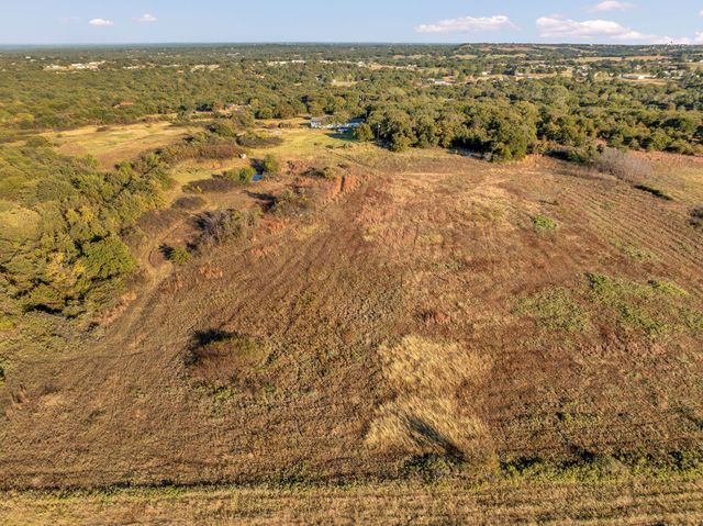 511 Salt Creek Road, Springtown, TX 76082