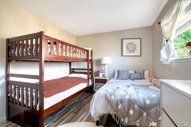 207 Bahia Pl, San Rafael, CA 94901