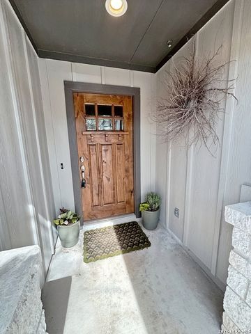 101 Eli Chandler, Blanco, TX 78606