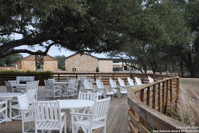 101 Eli Chandler, Blanco, TX 78606