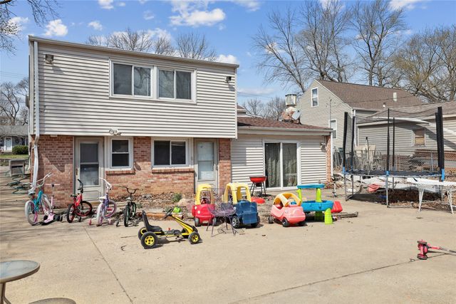 3845 51st Street, Des Moines, IA 50310