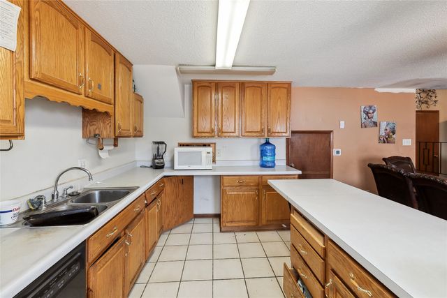 3845 51st Street, Des Moines, IA 50310