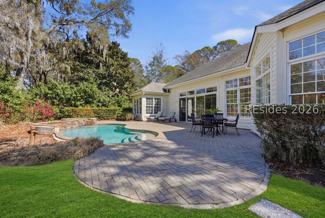 8 Sheldon Ln, Hilton Head Island, SC 29926