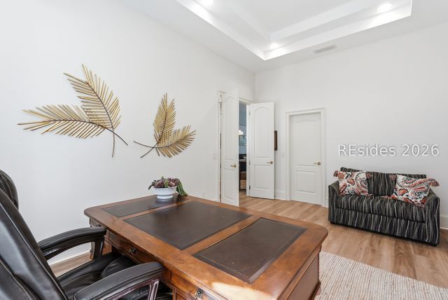 8 Sheldon Ln, Hilton Head Island, SC 29926