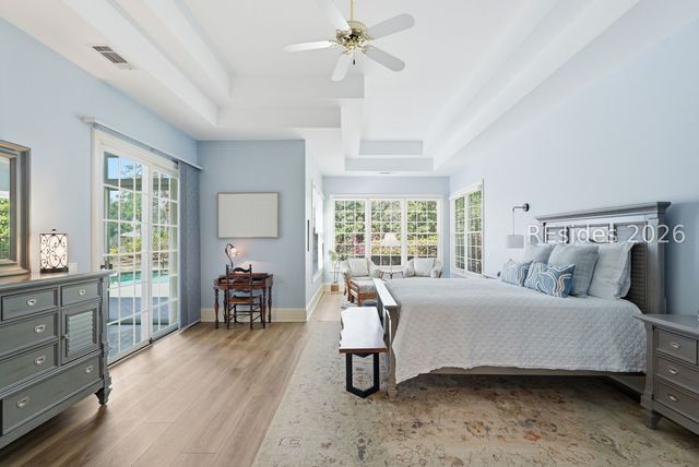 8 Sheldon Ln, Hilton Head Island, SC 29926