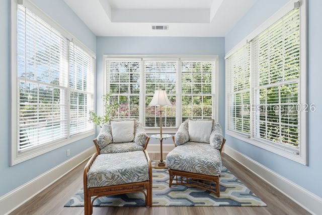 8 Sheldon Ln, Hilton Head Island, SC 29926