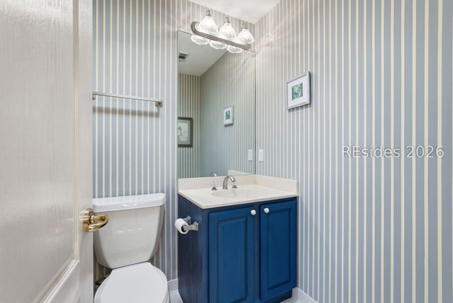 8 Sheldon Ln, Hilton Head Island, SC 29926