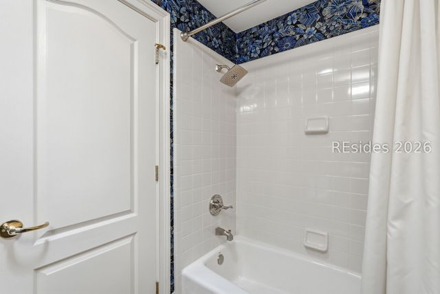 8 Sheldon Ln, Hilton Head Island, SC 29926