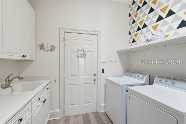 8 Sheldon Ln, Hilton Head Island, SC 29926