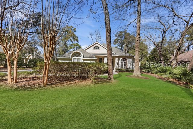 8 Sheldon Ln, Hilton Head Island, SC 29926