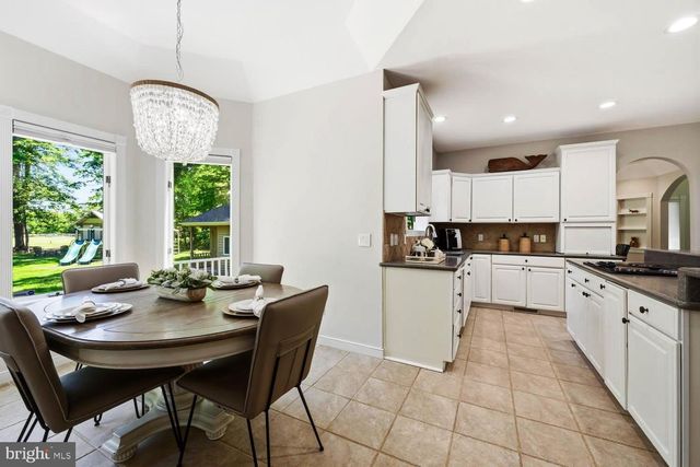 14 FAIRWAY IS, Grasonville, MD 21638