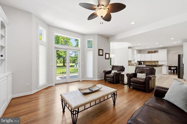 14 FAIRWAY IS, Grasonville, MD 21638