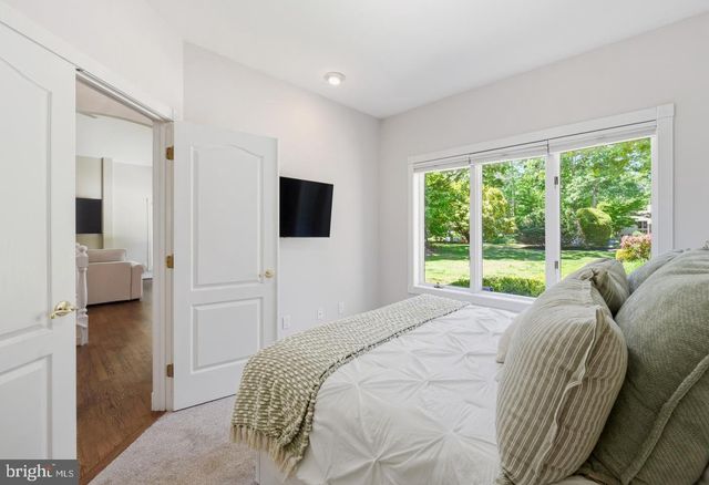 14 FAIRWAY IS, Grasonville, MD 21638